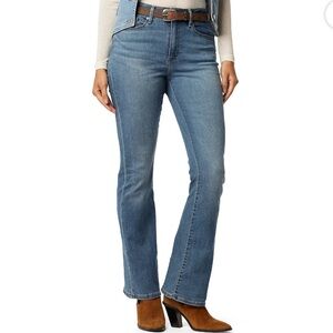 NWT Levi Strauss Signature Women's Plus Mid Rise Bootcut Jeans